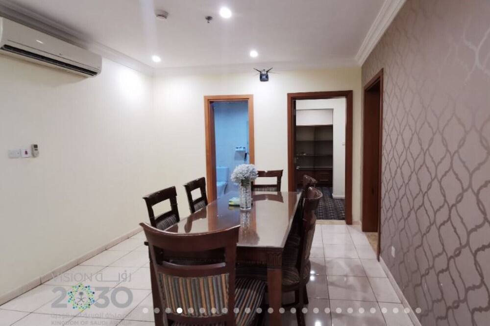 Photo of Kitchen in Qurish Street