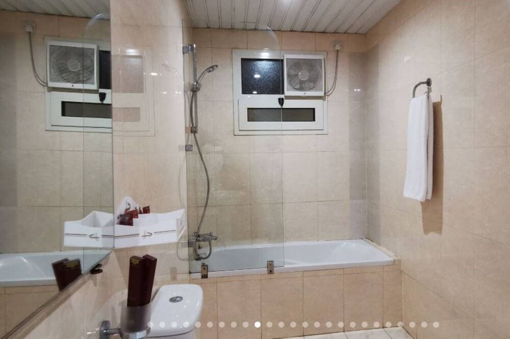 Photo of Bathroom in Qurish Street