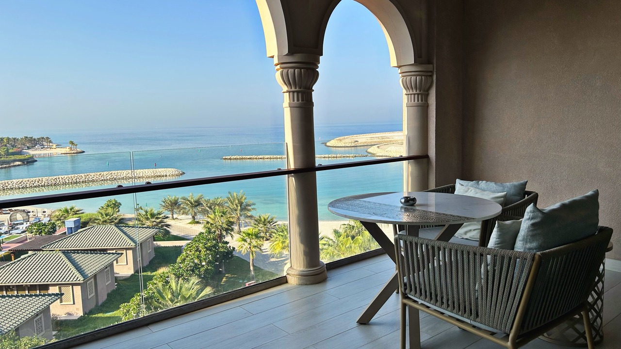 Photo of Patio Balcony in Block 428