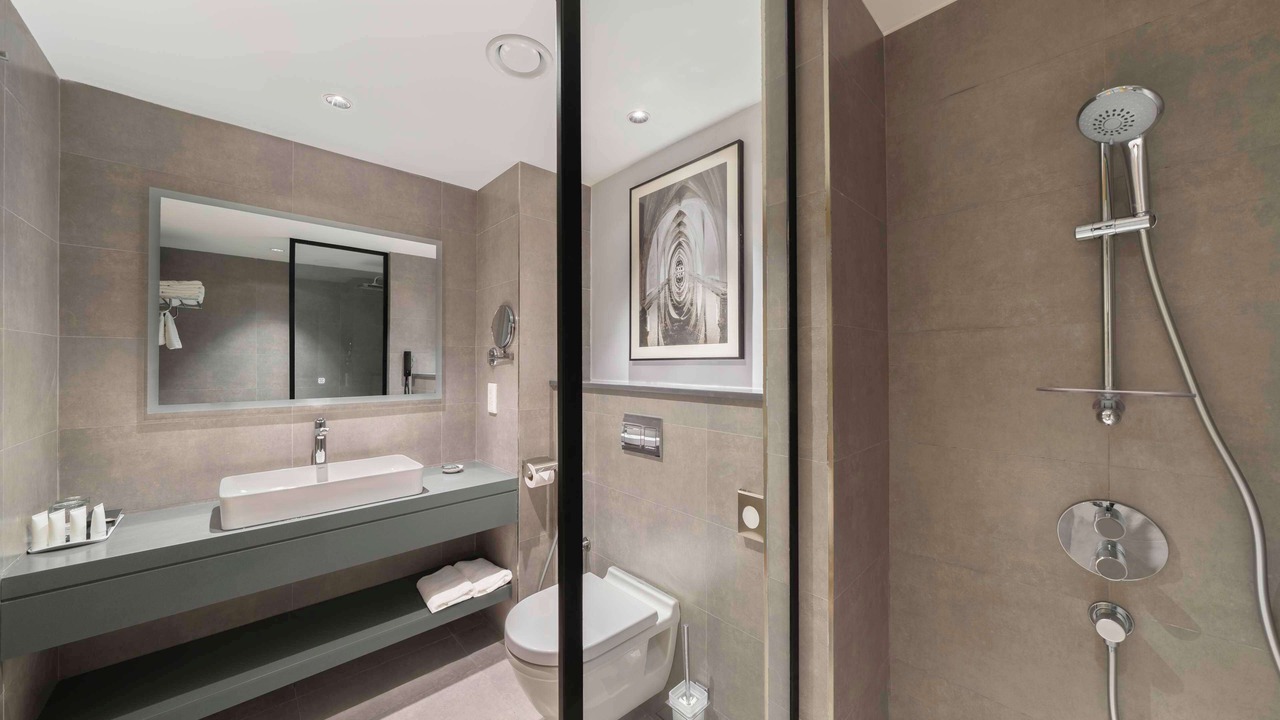 Photo of Bathroom in Corniche