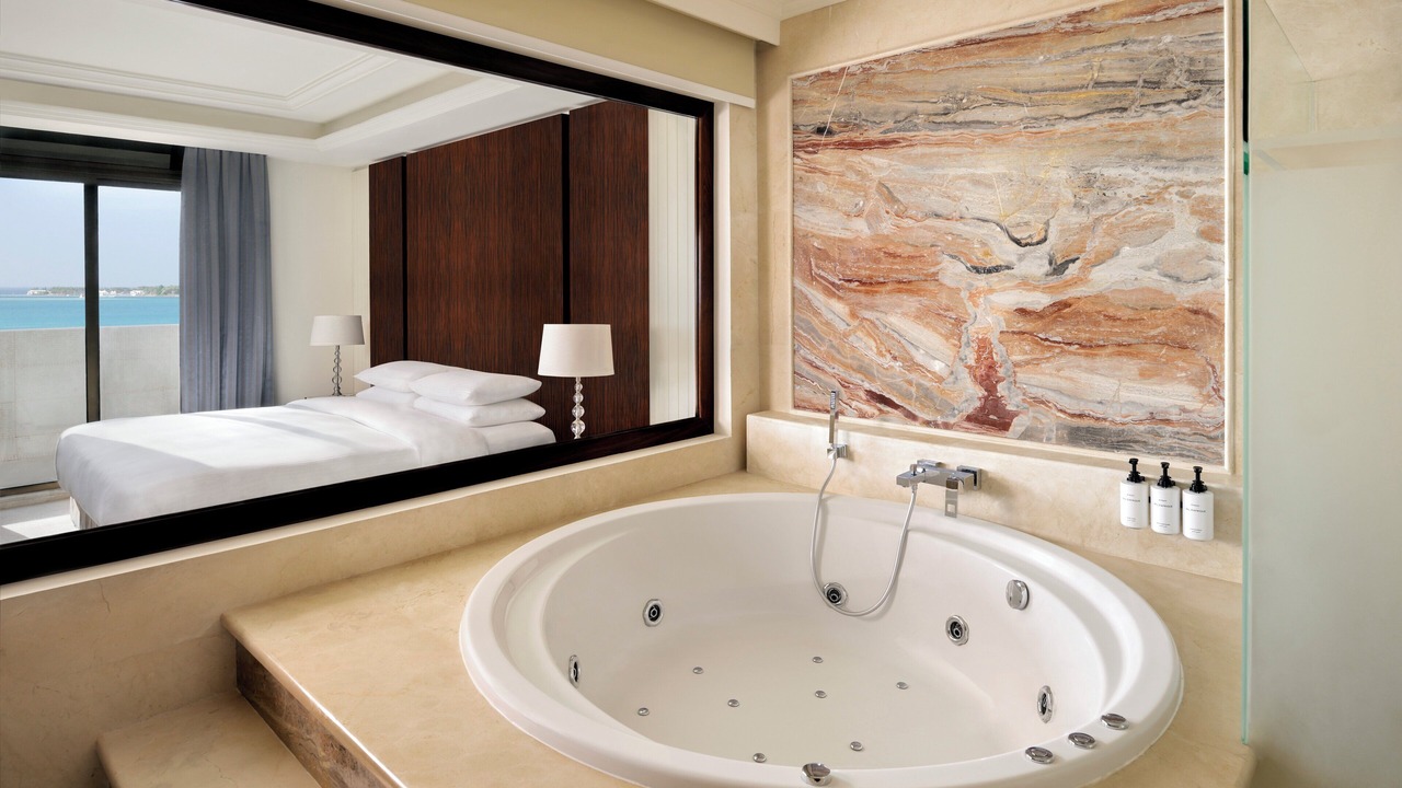 Photo of Bedroom in Al-Hamra'a