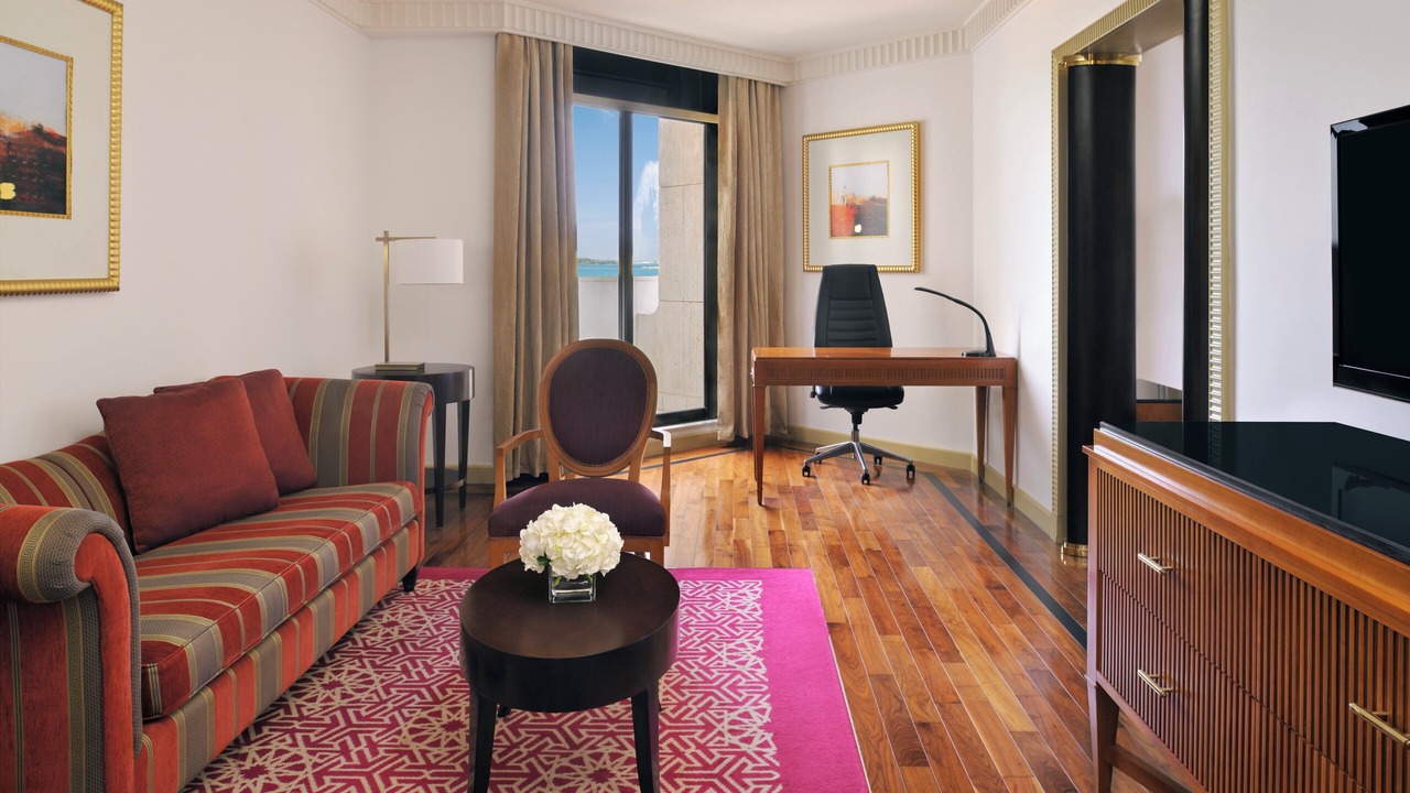 Photo of Bedroom in Al-Hamra'a