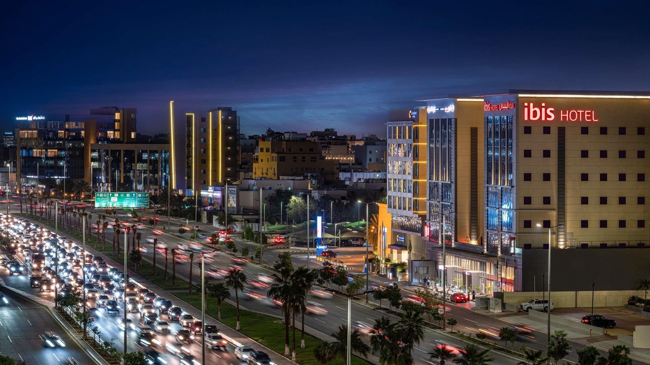 Photo of Outdoor in King Abdul Aziz Road