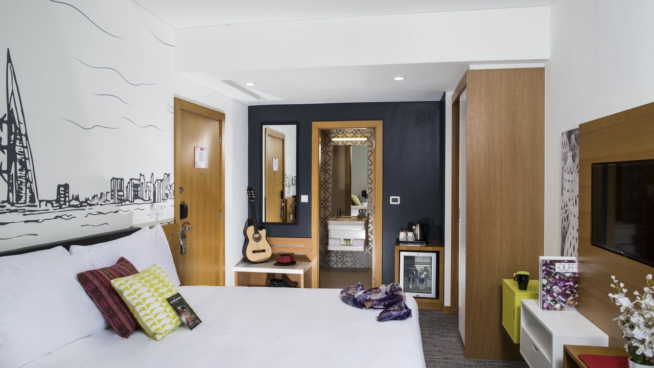 Photo of Bedroom in Diplomatic Area