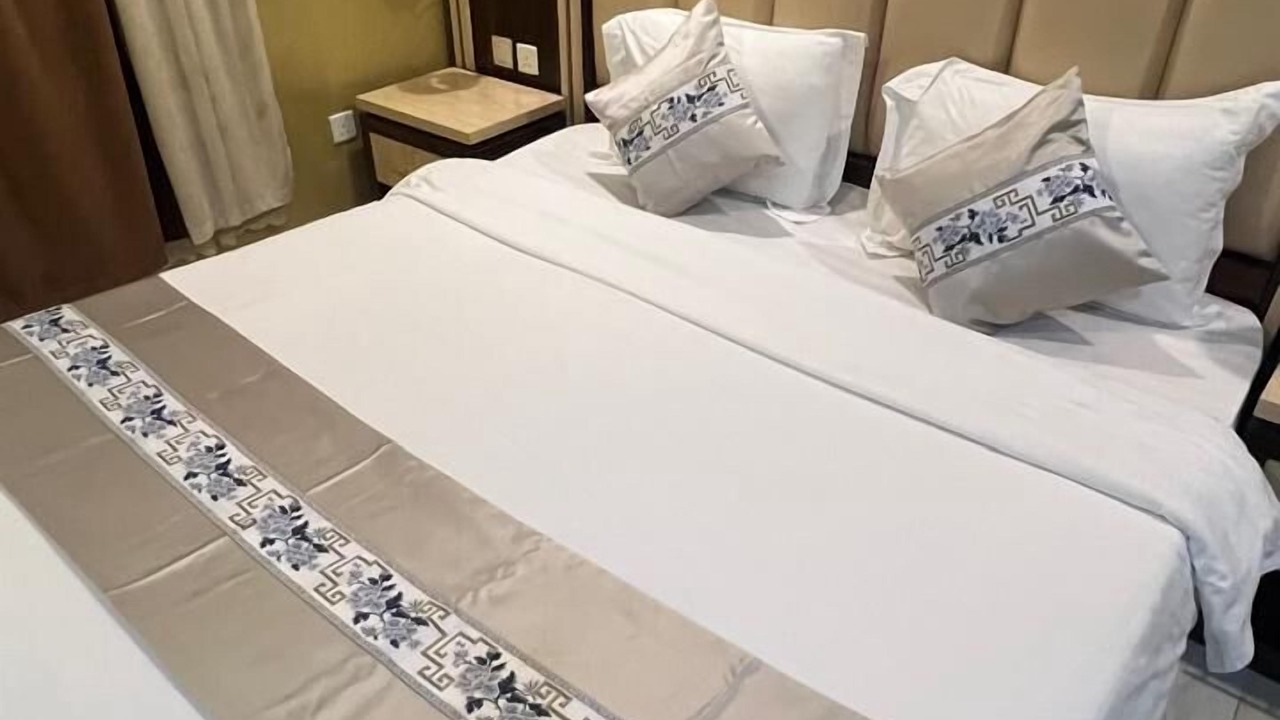 Photo of Bedroom in Al Kura