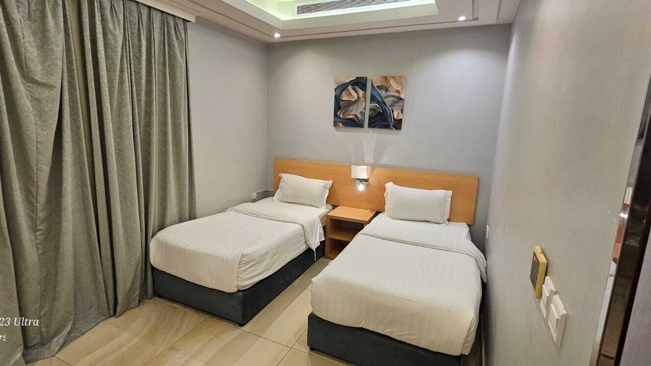 Photo of Bedroom in Qurish Street