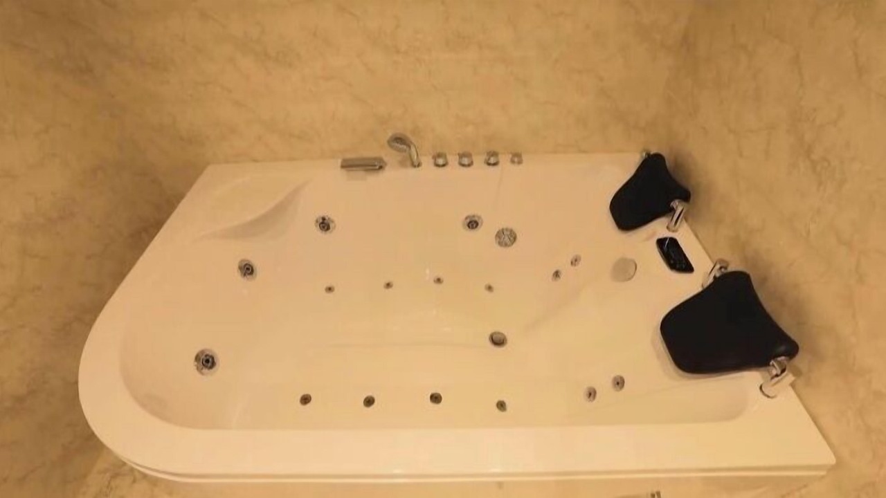 Photo of Bathroom in As Salamah
