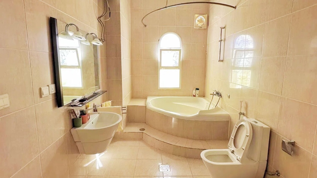 Photo of Bathroom in Sari Street