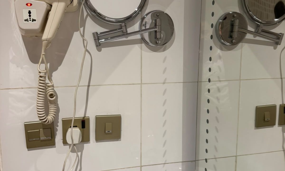 Photo of Bathroom in 60th Street