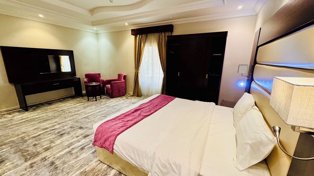 Photo of Bedroom in Al-Hamra'a
