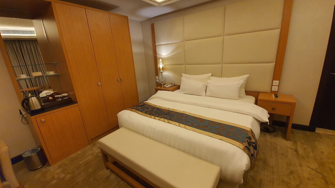 Photo of Bedroom in Qurish Street