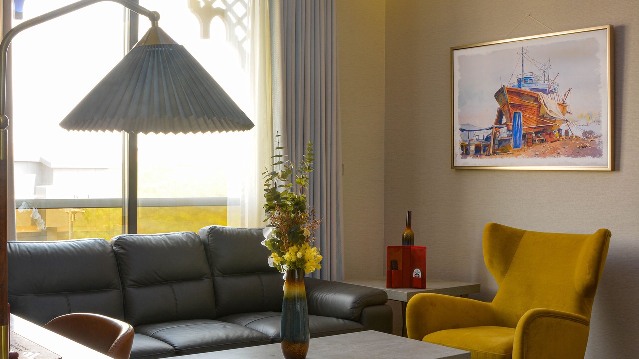 Photo of Bedroom in Qurish Street