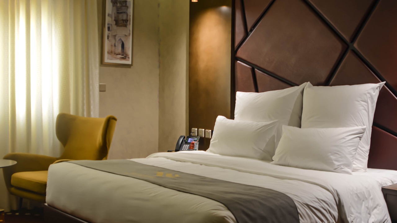 Photo of Bedroom in Qurish Street