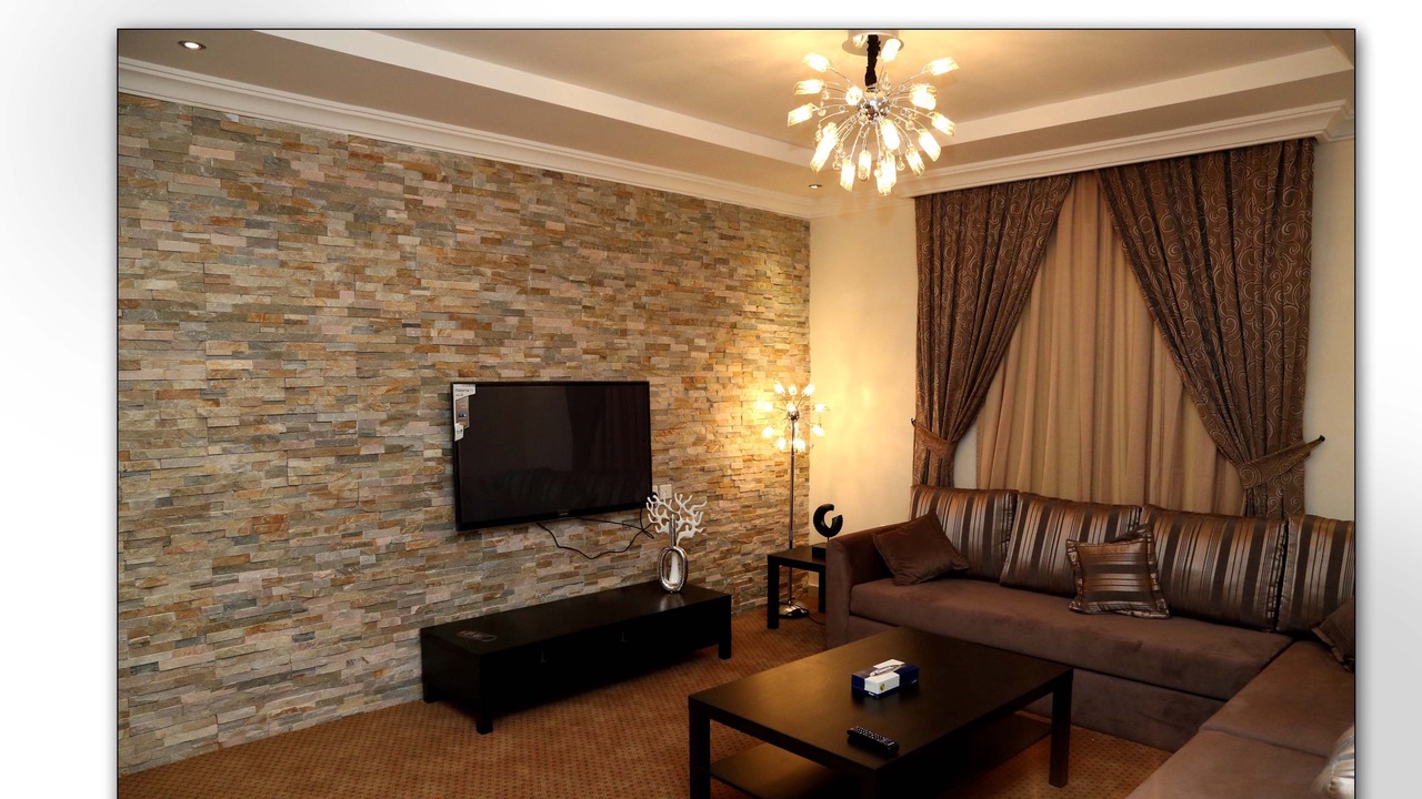Photo of Livingroom in Sari Street