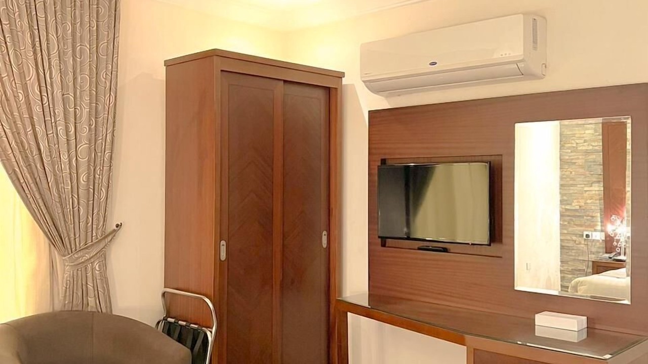 Photo of Bedroom in Sari Street