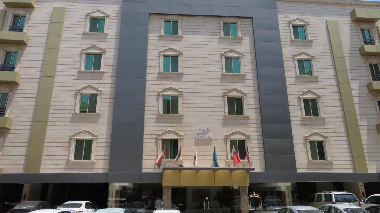Photo of Outdoor in Sari Street
