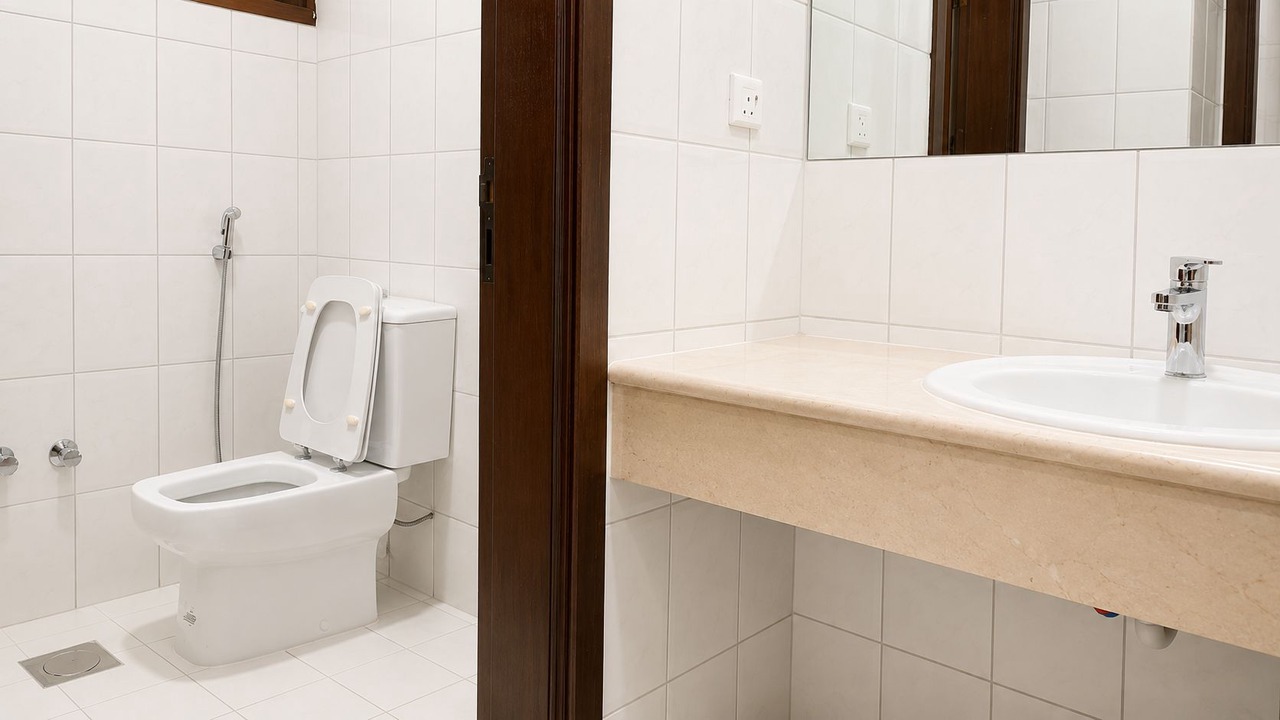 Photo of Bathroom in Sari Street