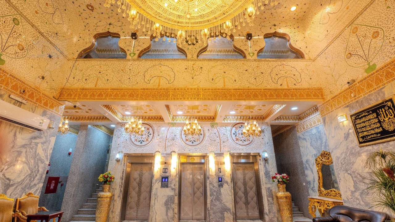 Photo of Others in Mecca