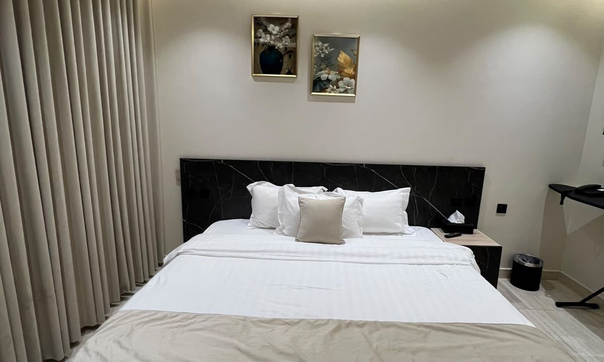 Photo of Bedroom in Sari Street