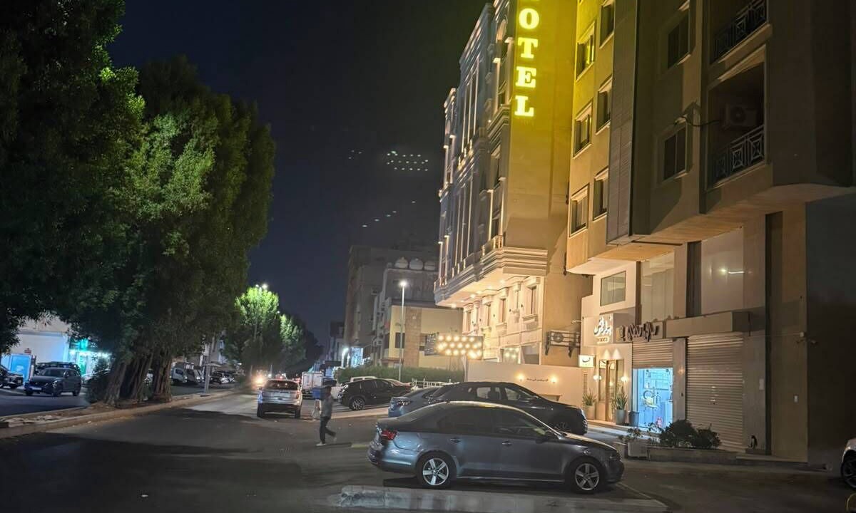 Photo of Outdoor in Sari Street