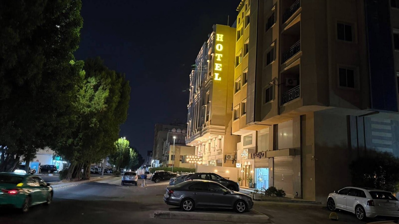 Photo of Outdoor in Sari Street