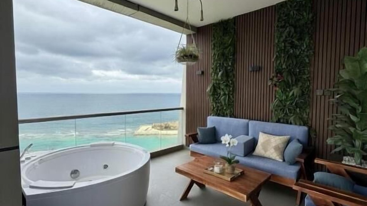 Photo of Patio Balcony in Ash Shati