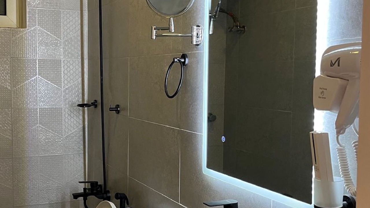 Photo of Bathroom in Al Aqrabiyah