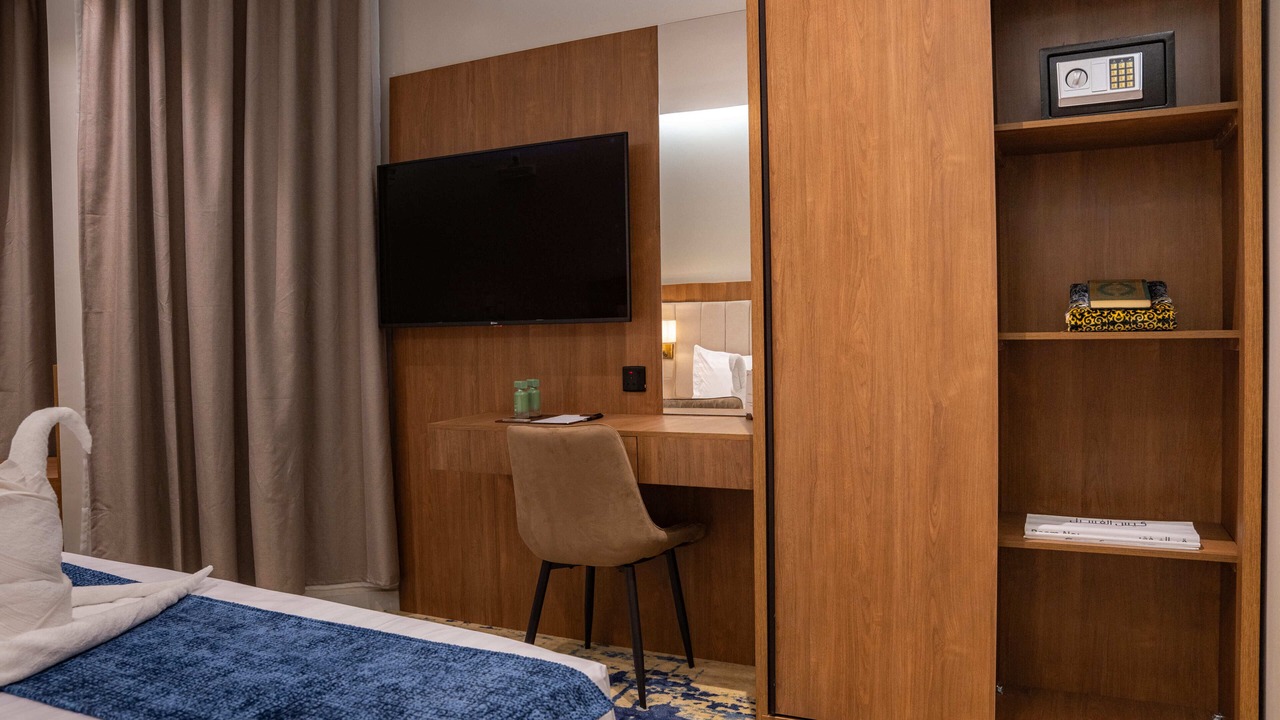 Photo of Bedroom in Taif