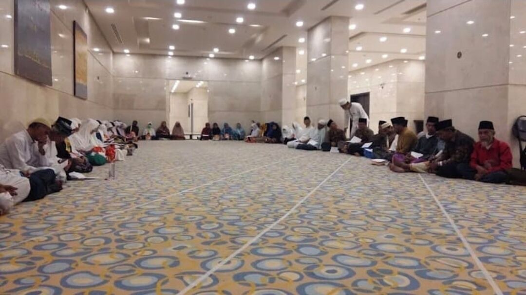 Photo of Others in Mecca