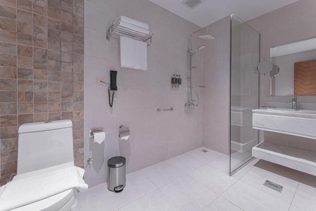 Photo of Bathroom in Yanbu Al Sinaiyah
