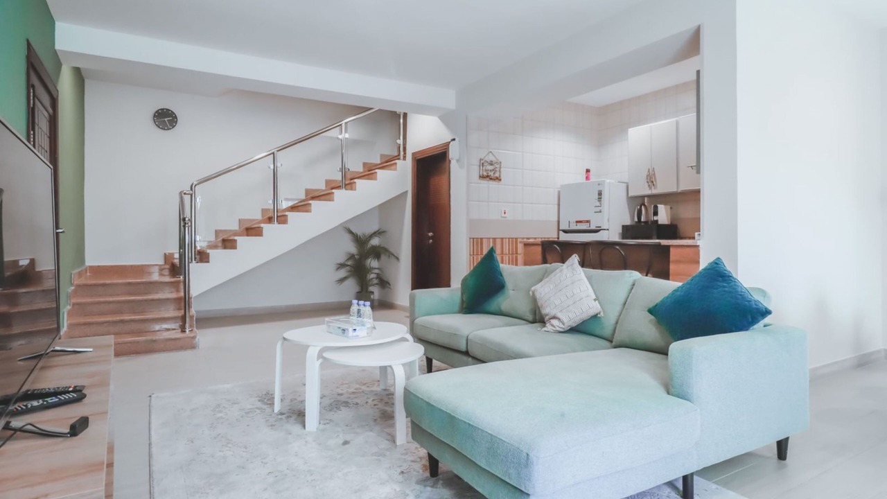 Photo of Livingroom in King Abdul Aziz Road