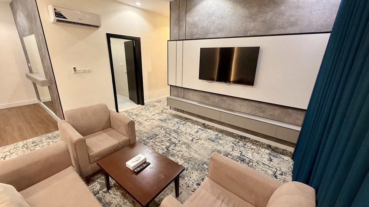 Photo of Livingroom in Sari Street