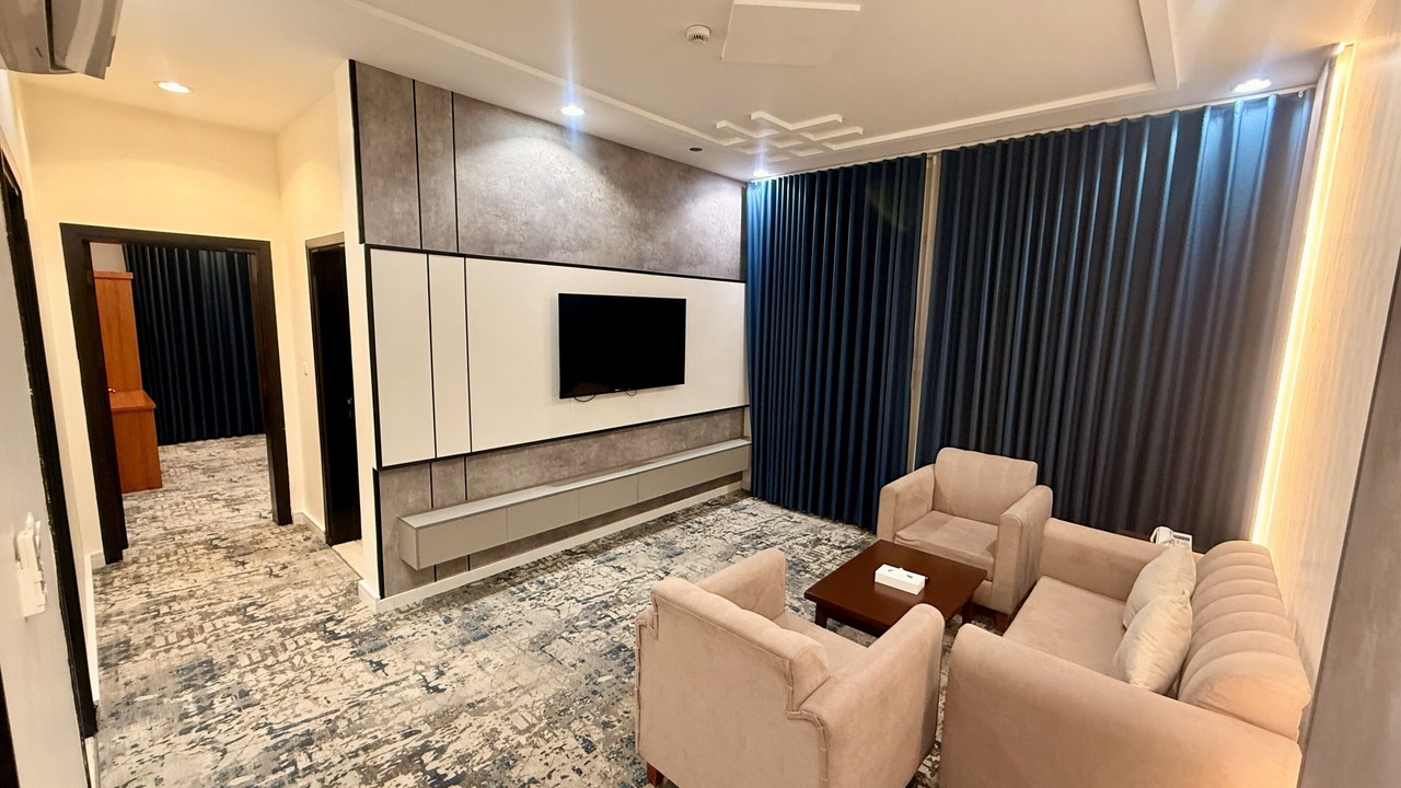 Photo of Livingroom in Sari Street