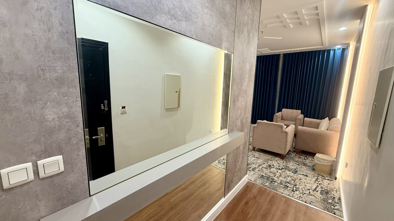 Photo of Livingroom in Sari Street