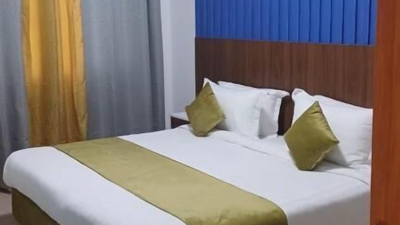 Photo of Bedroom in Durrat Al-Arous