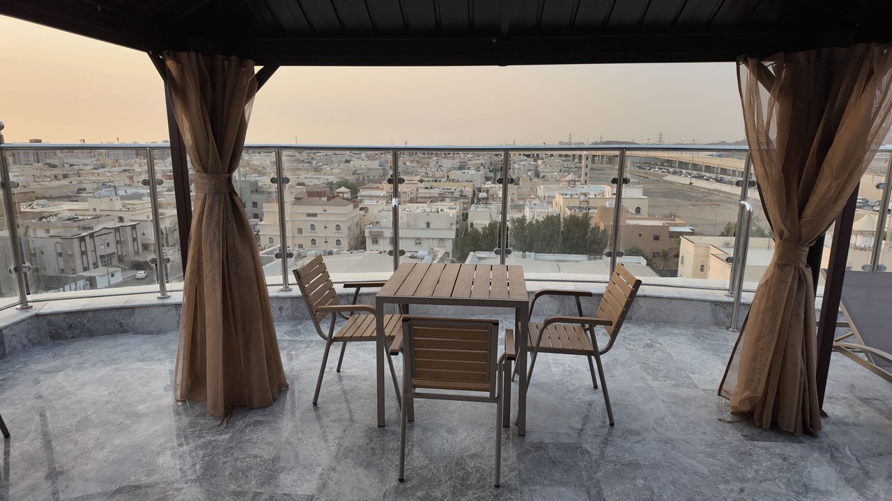 Photo of Outdoor in Hera Street