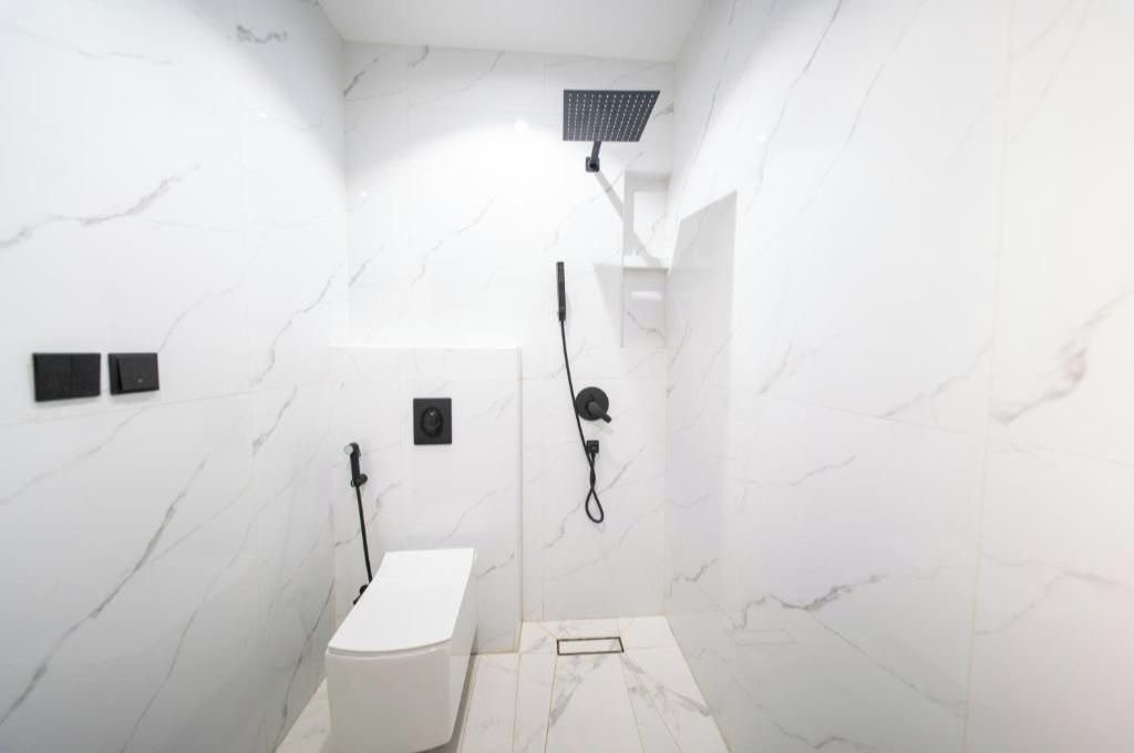 Photo of Bathroom in Qurish Street