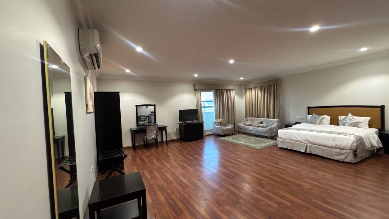 Photo of Bedroom in Shihar