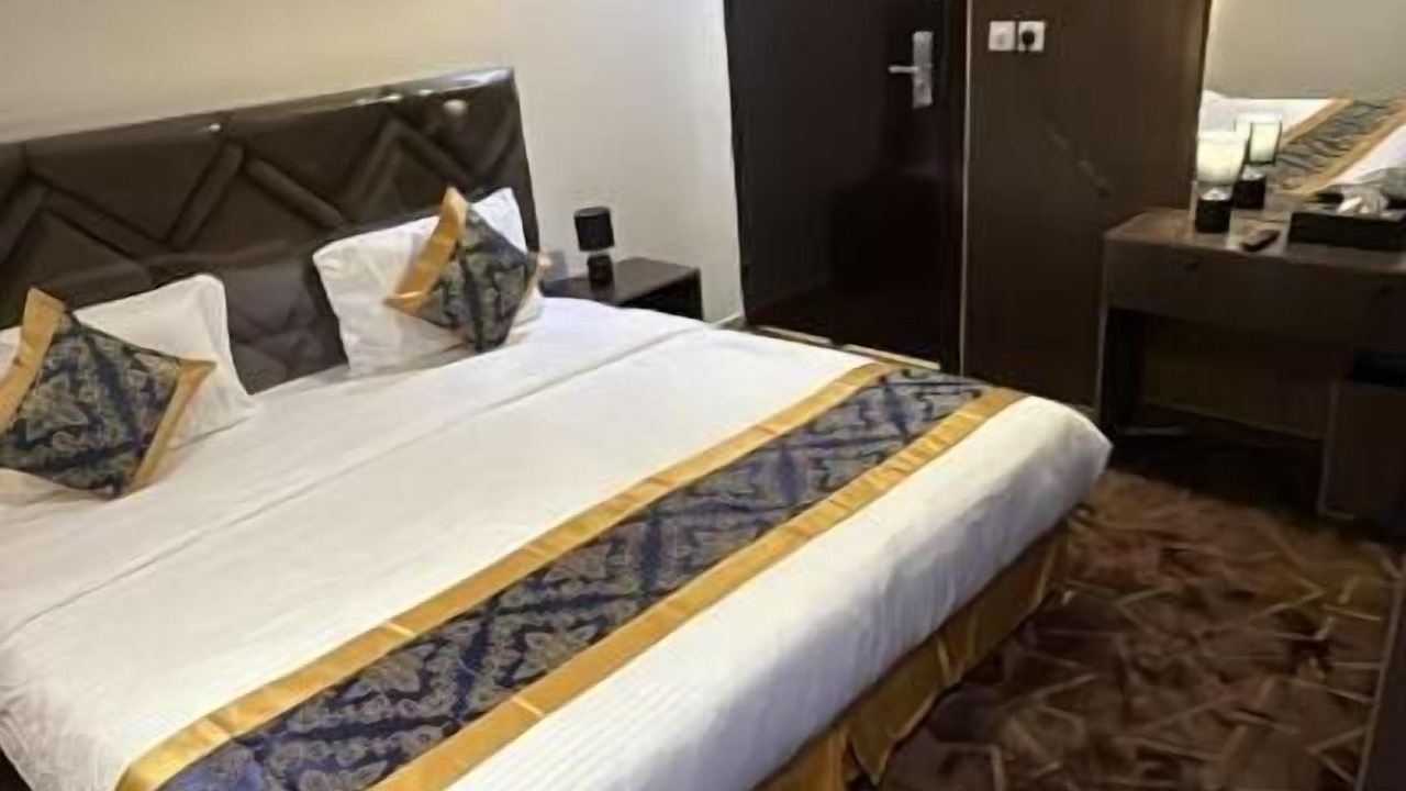 Photo of Bedroom in Al Hamra