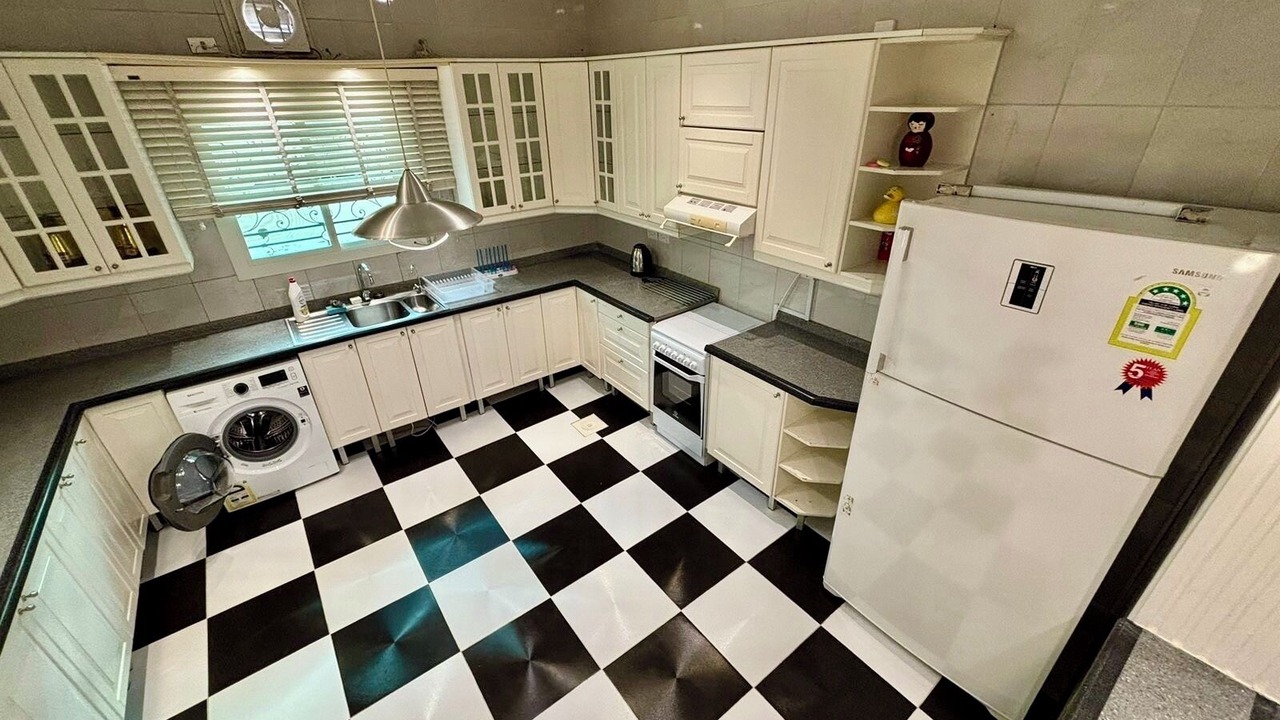 Photo of Kitchen in Al-Rawdah