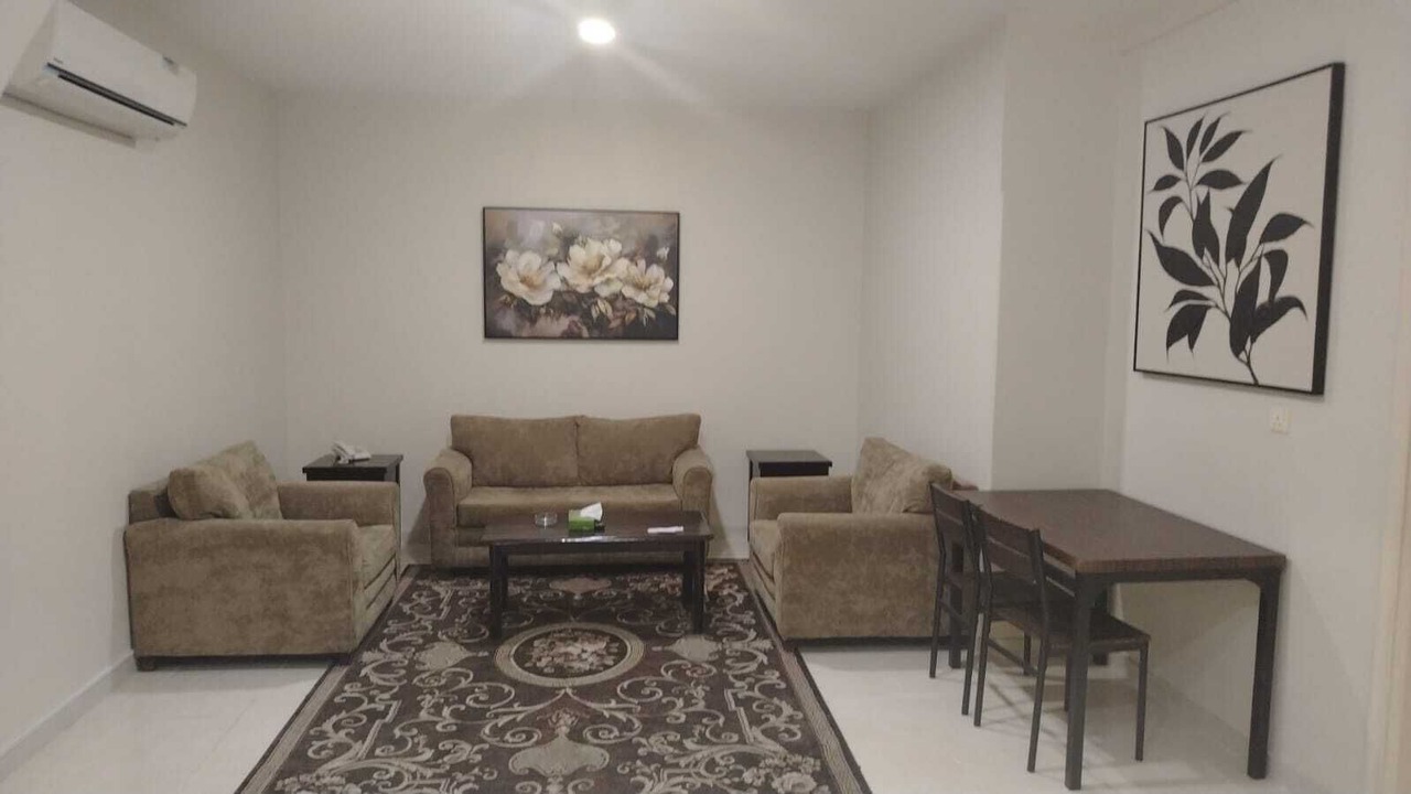 Photo of Bedroom in Taif