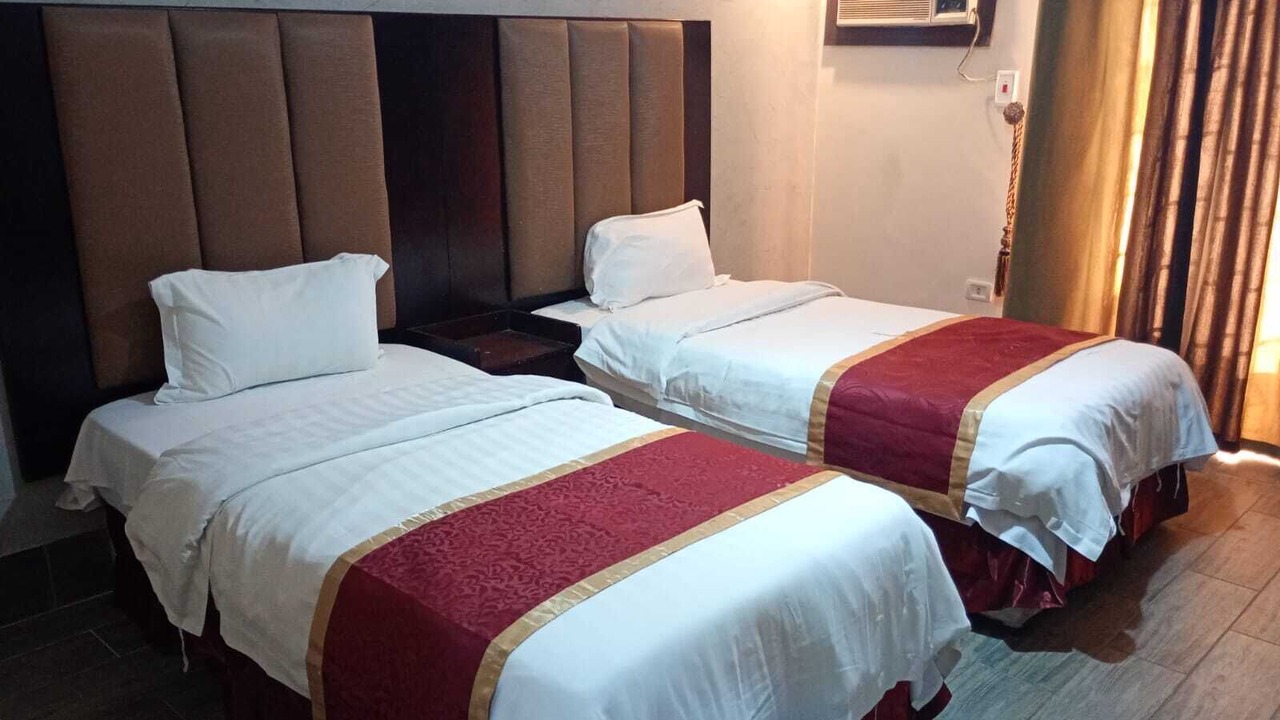 Photo of Bedroom in Al-Hamra'a