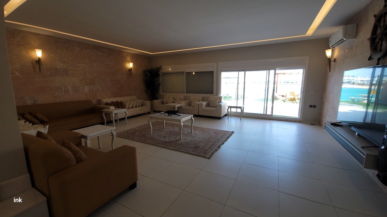 Photo of Livingroom in Durrat Al-Arous