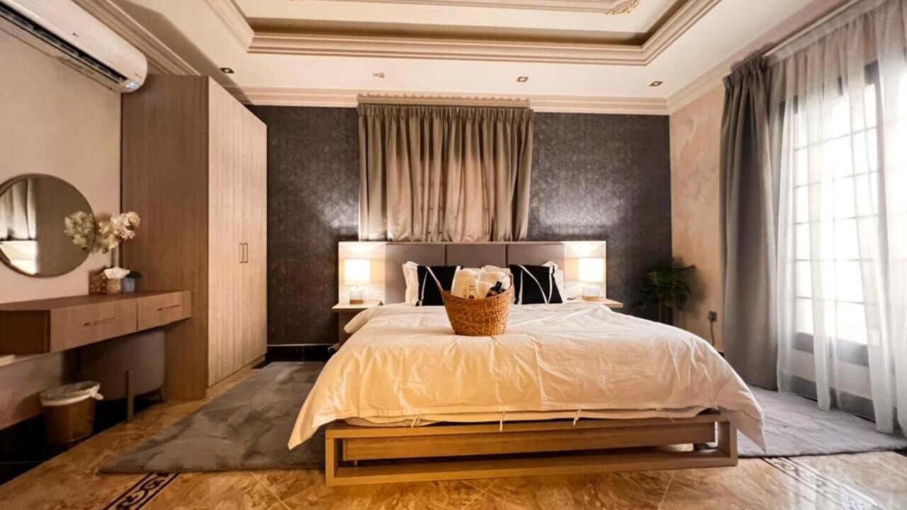 Photo of Bedroom in King Abdul Aziz Road