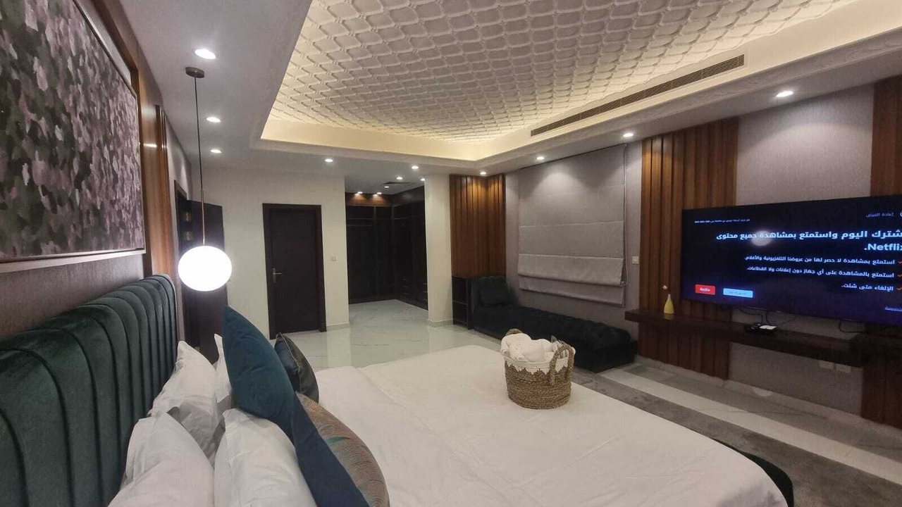 Photo of Bedroom in King Abdul Aziz Road