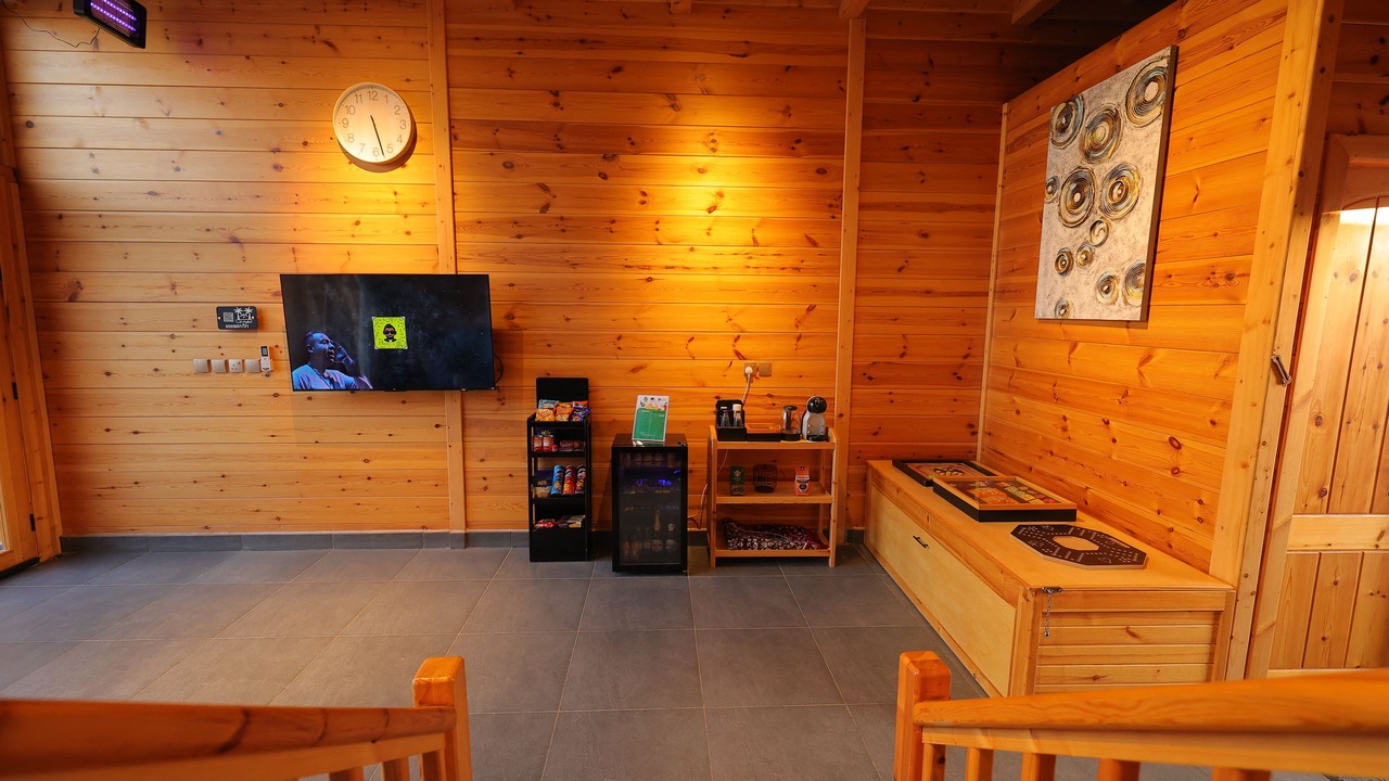 Photo of Livingroom in Dhahban
