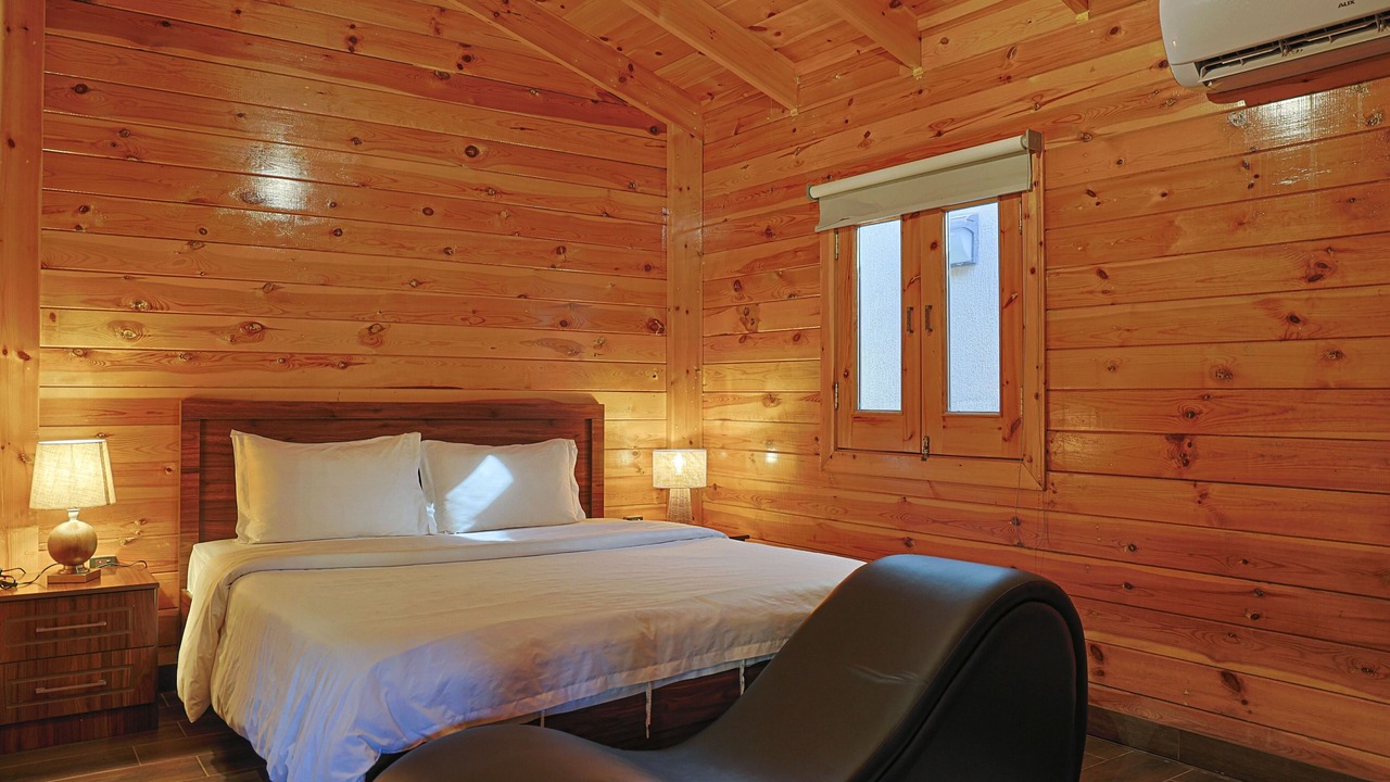 Photo of Bedroom in Dhahban