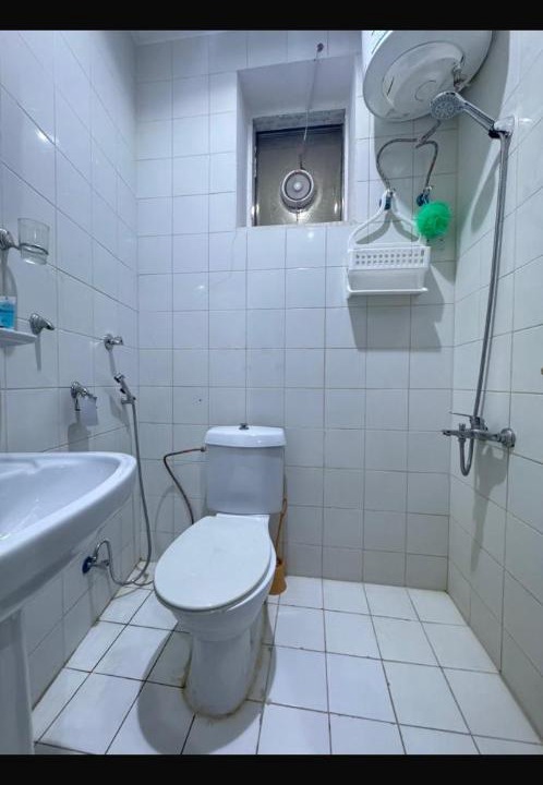 Photo of Bathroom in Diplomatic Quarter