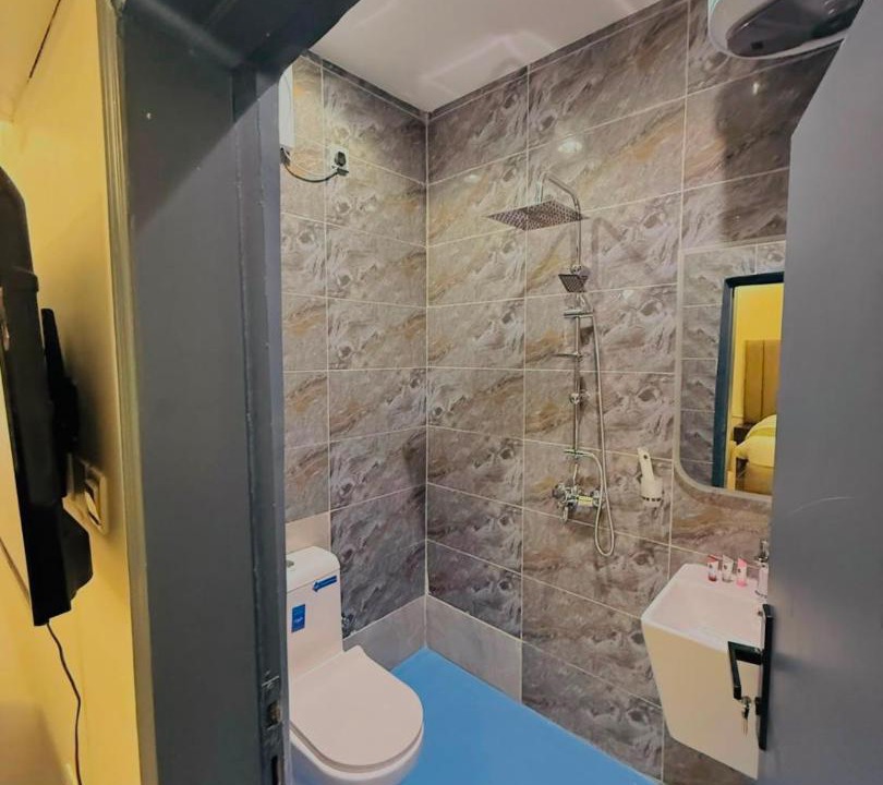 Photo of Bathroom in Hera Street