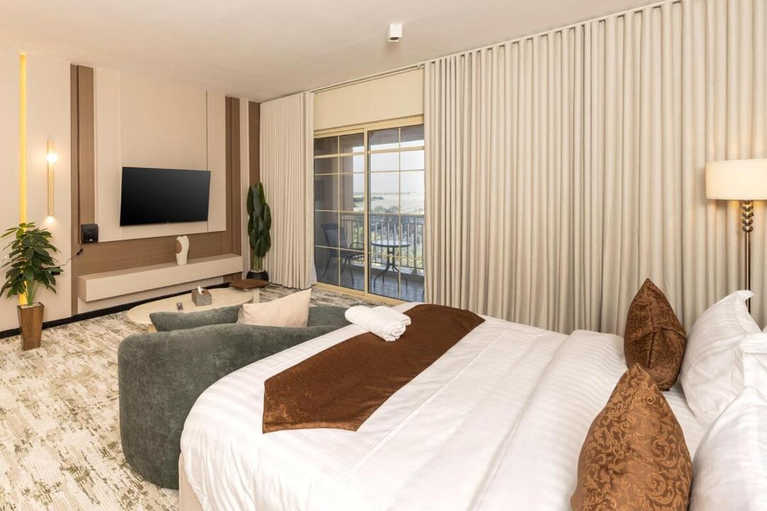 Photo of Bedroom in Bay La Sun